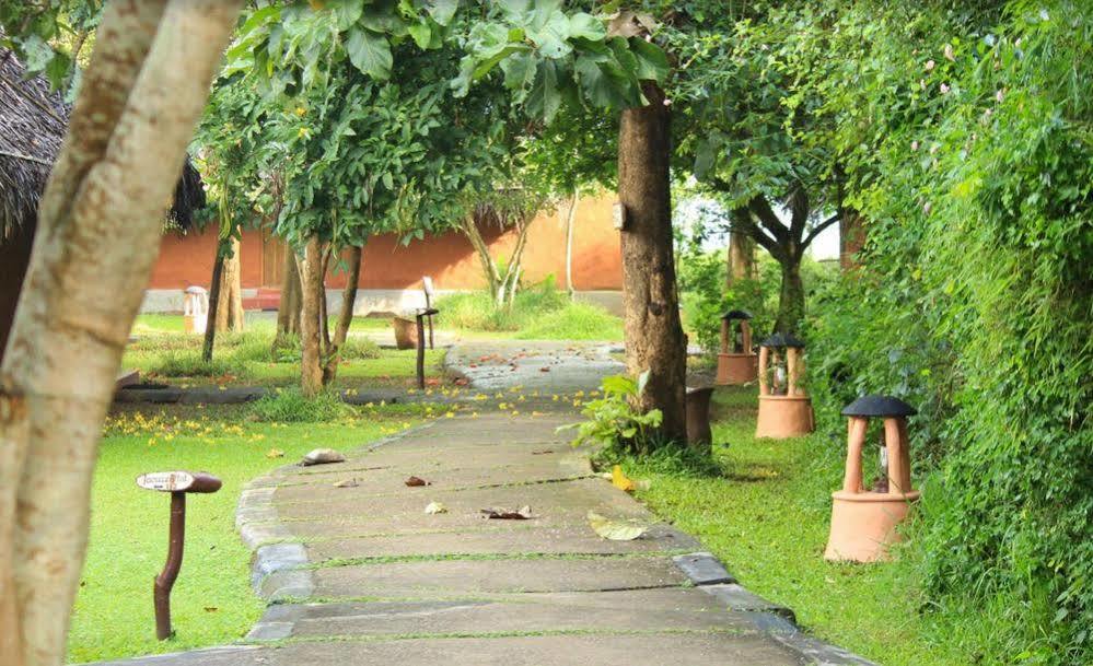 Evolve Back Kabini Begūr Buitenkant foto